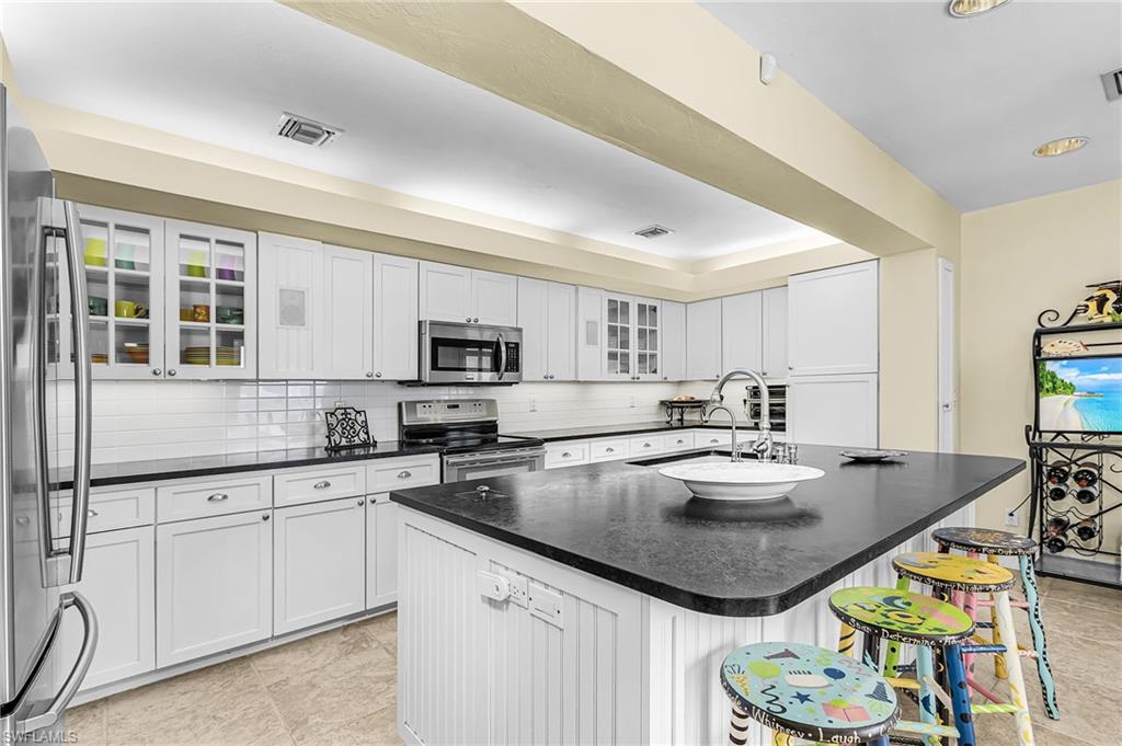 PINE ISLAND SHORES UNIT 11 - Residential