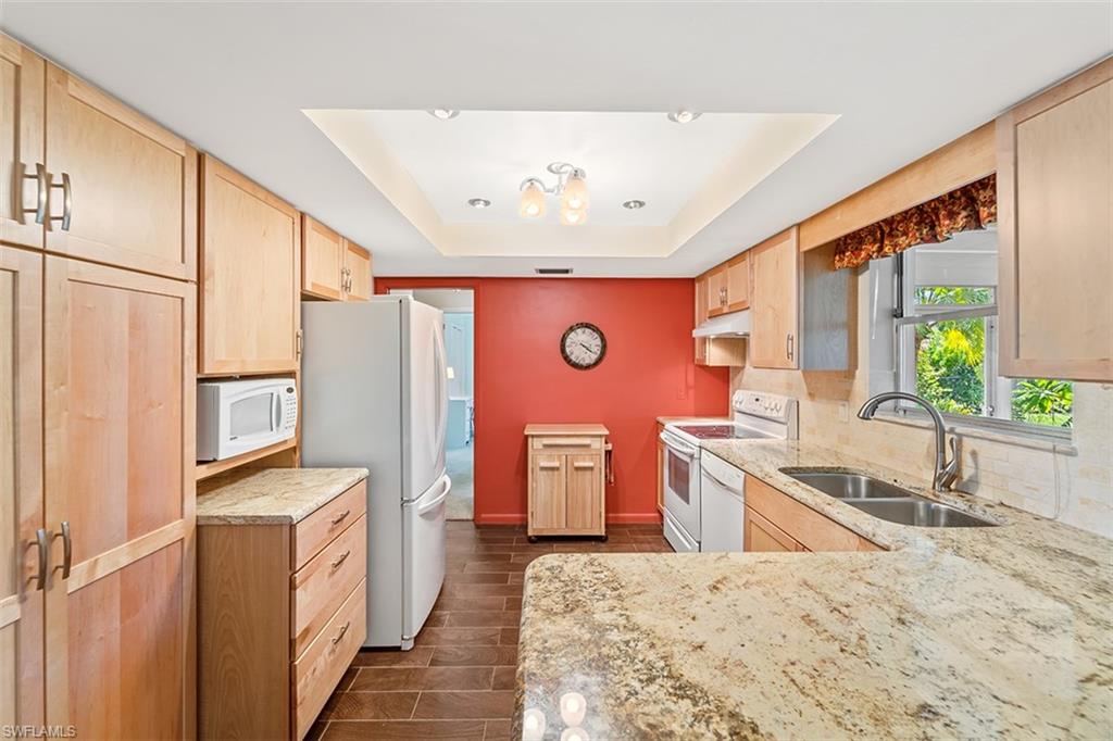 TANGLEWOOD - Residential
