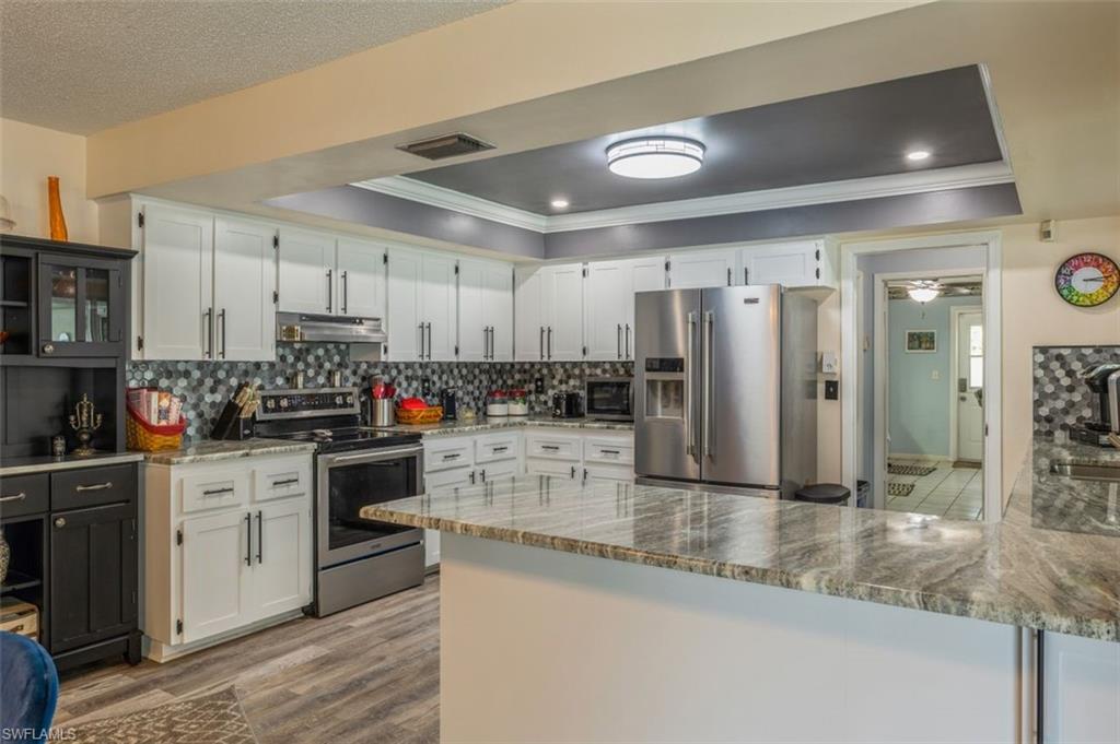 MCGREGOR ISLES - Residential