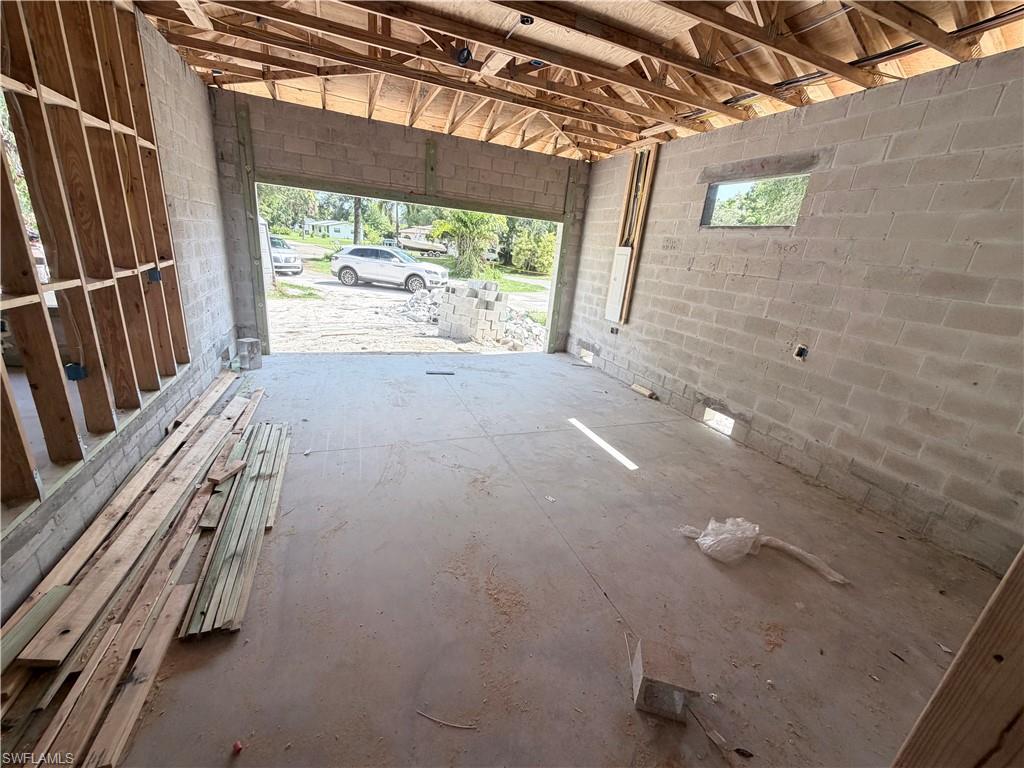 BONITA SPRINGS - Residential