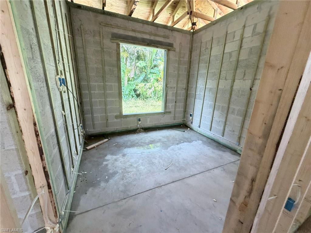 BONITA SPRINGS - Residential