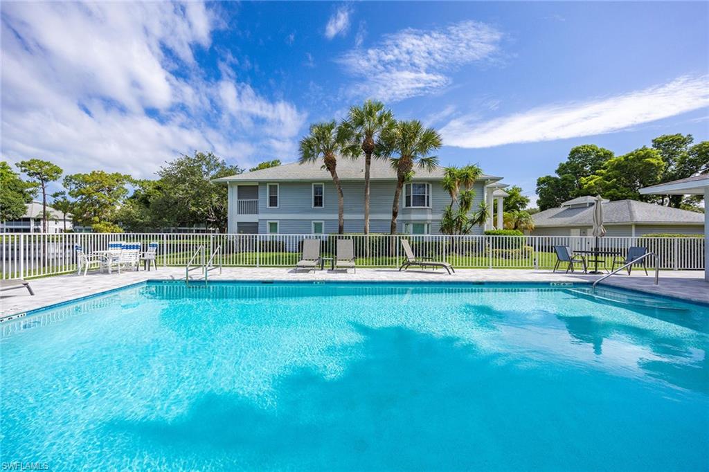 WINDWOOD - Residential Lease