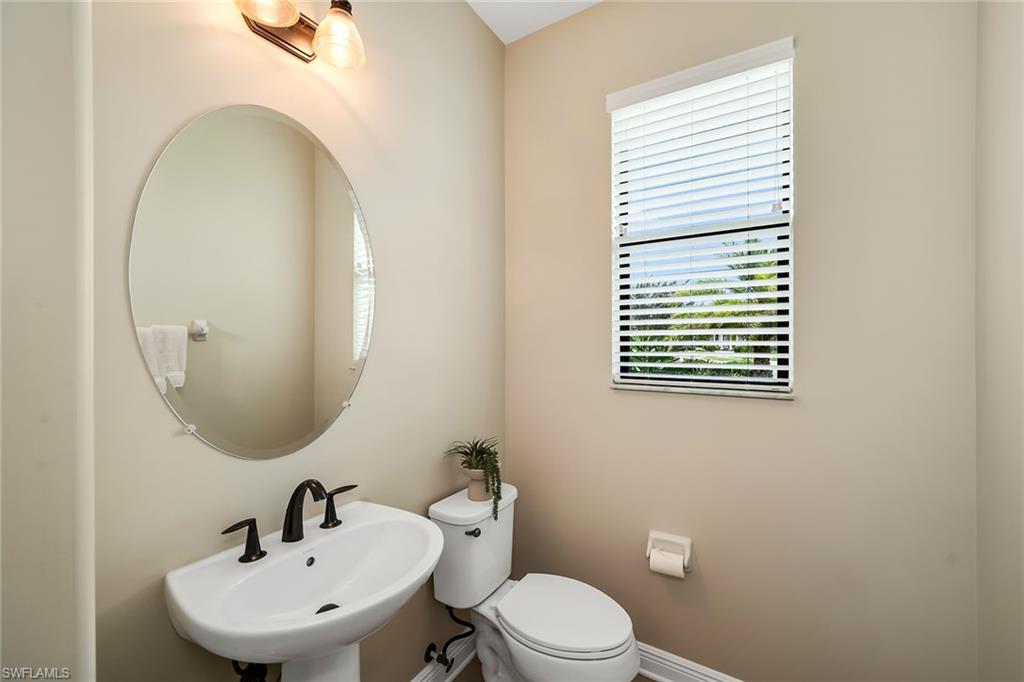 BONITA LAKES - Residential