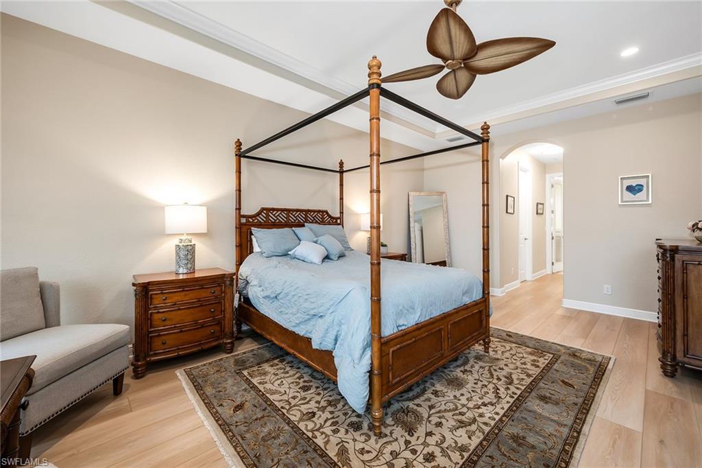 BONITA LAKES - Residential