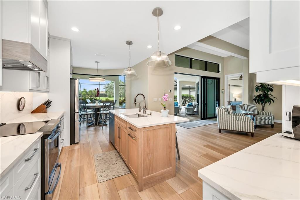 BONITA LAKES - Residential