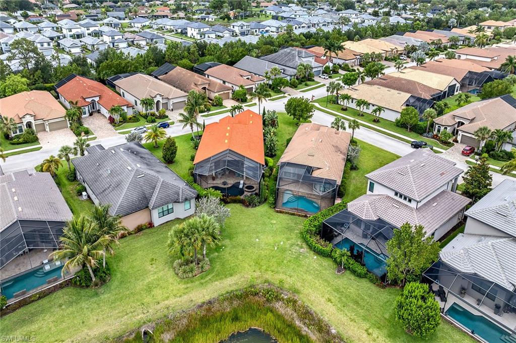 BONITA LAKES - Residential