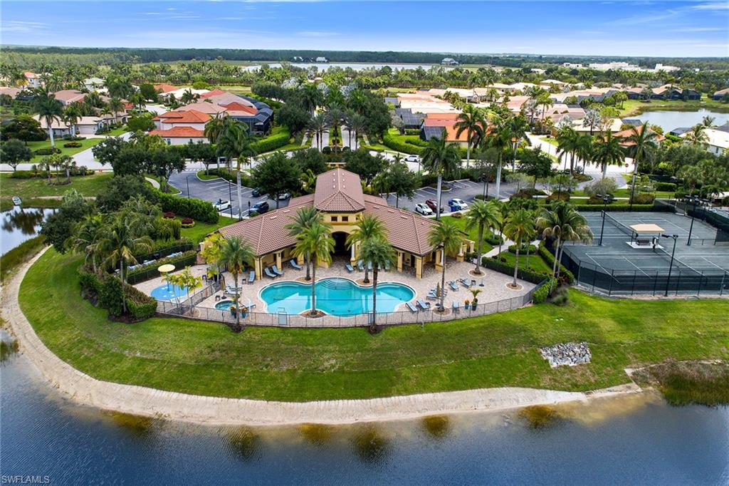 BONITA LAKES - Residential