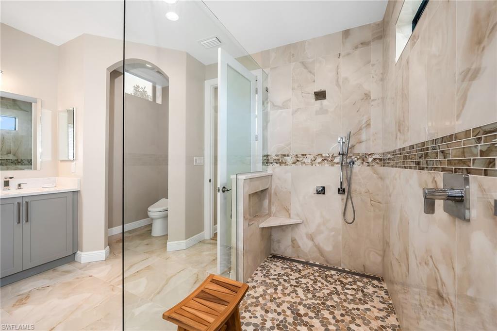 BONITA LAKES - Residential