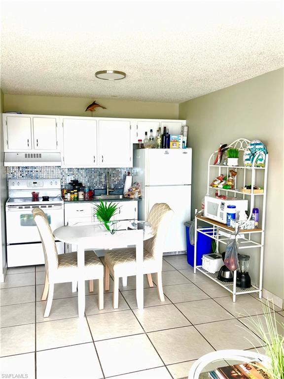 ESTERO BEACH AND TENNIS CLUB - Residential Lease