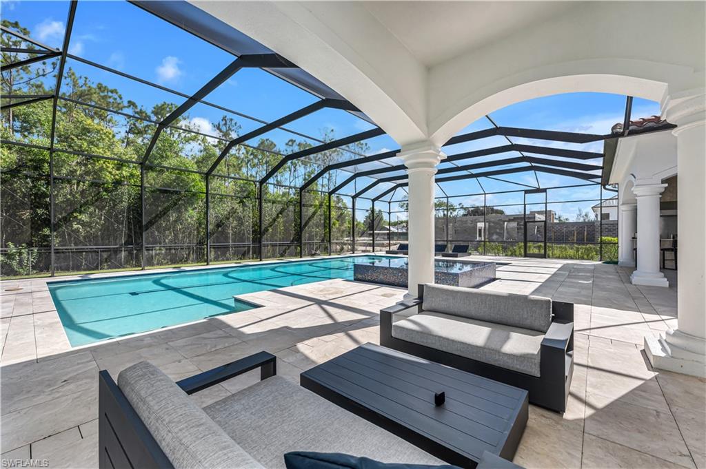 LIVINGSTON WOODS - Residential