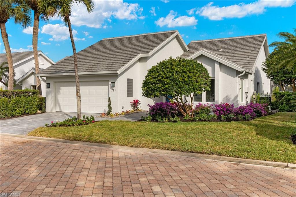 ST ANDREWS AT PELICAN BAY - Residential