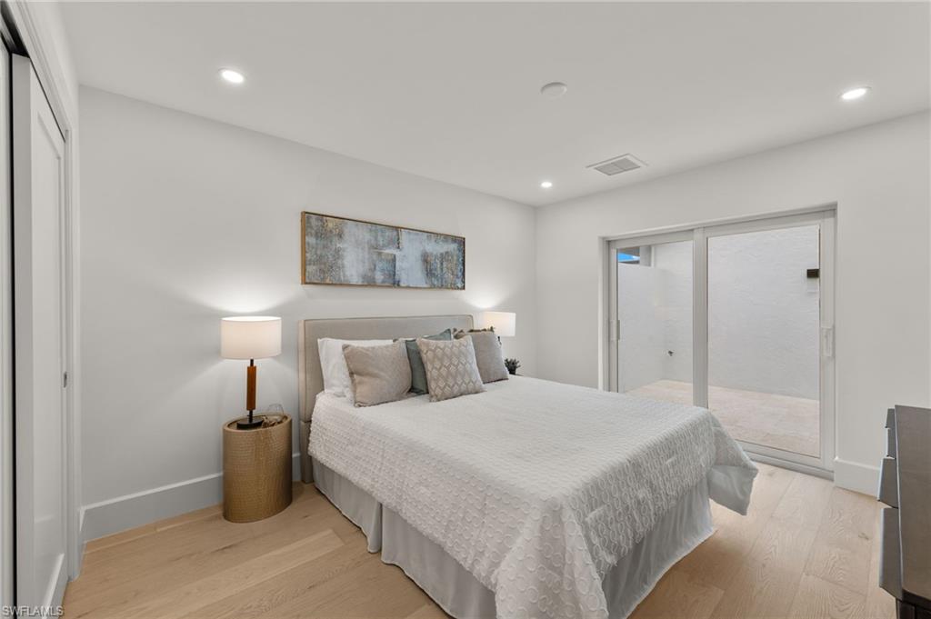 ST ANDREWS AT PELICAN BAY - Residential