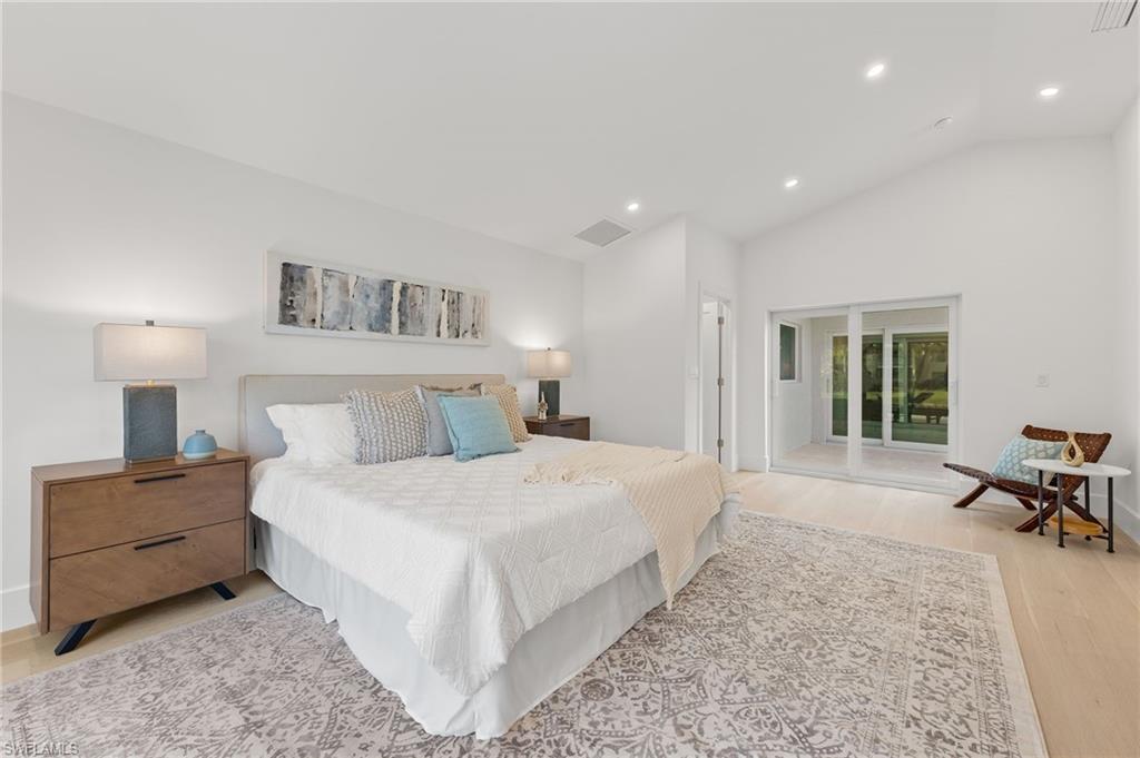 ST ANDREWS AT PELICAN BAY - Residential