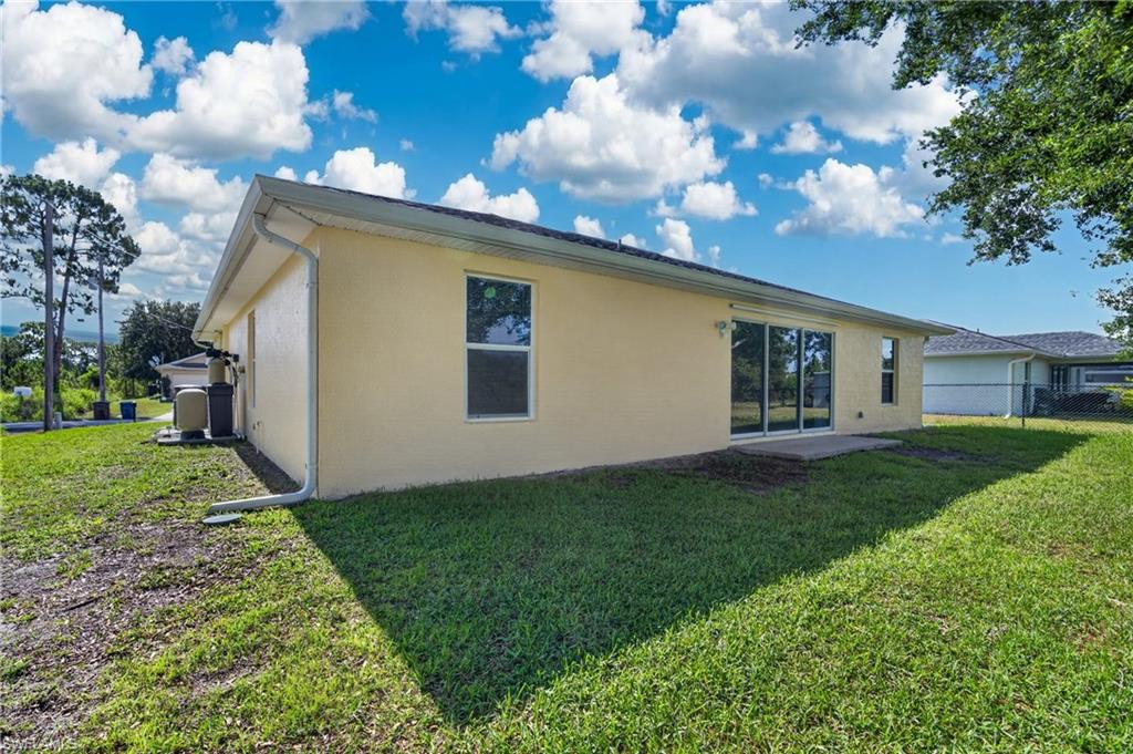 LEHIGH ACRES - Residential
