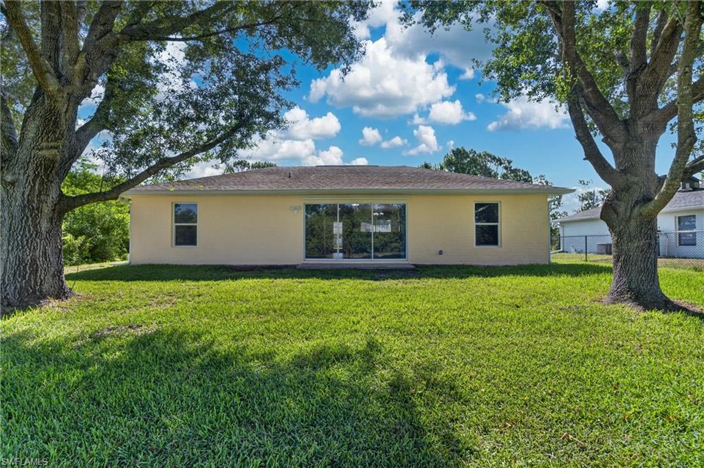 LEHIGH ACRES - Residential