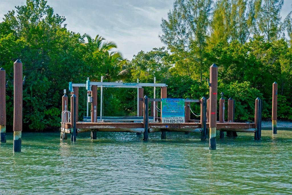 KEEWAYDIN ISLAND - Residential