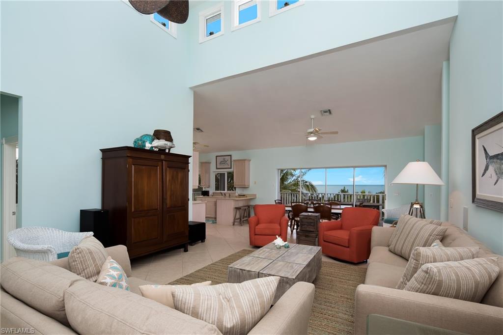 KEEWAYDIN ISLAND - Residential