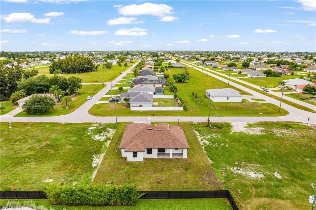 CAPE CORAL - Residential