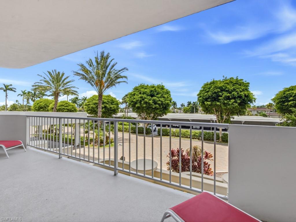 ADMIRALTY HOUSE - Residential