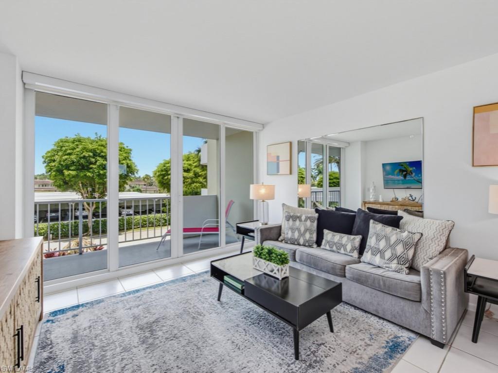 ADMIRALTY HOUSE - Residential