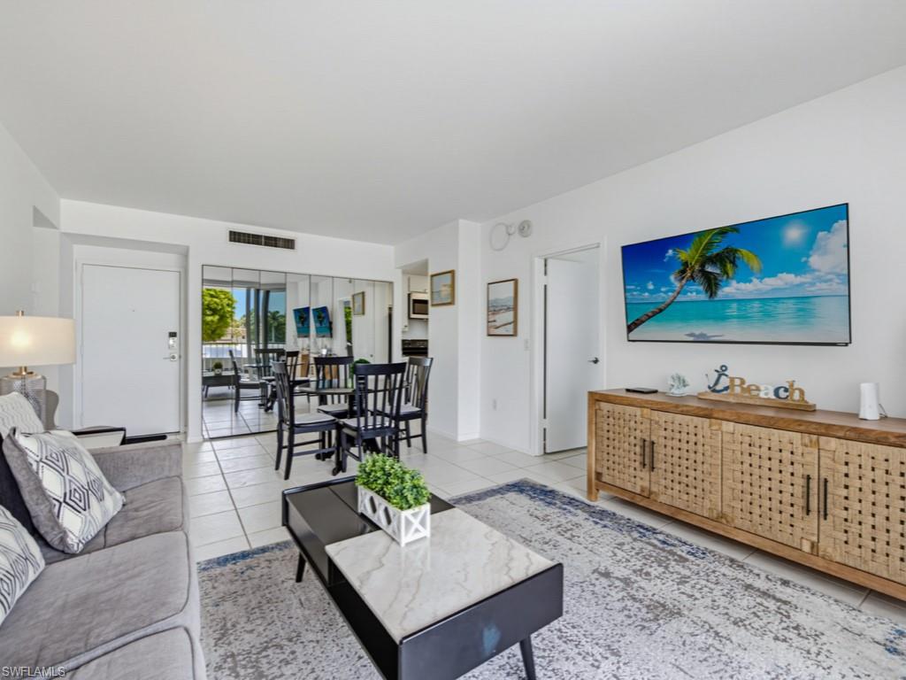 ADMIRALTY HOUSE - Residential