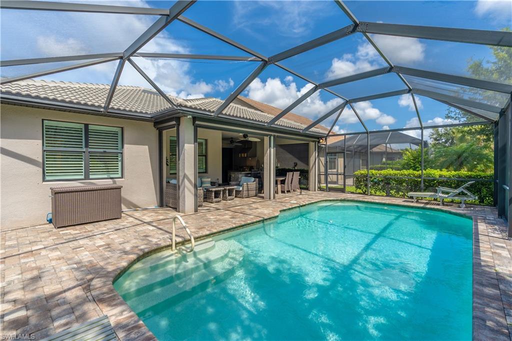 WINDING CYPRESS - Residential