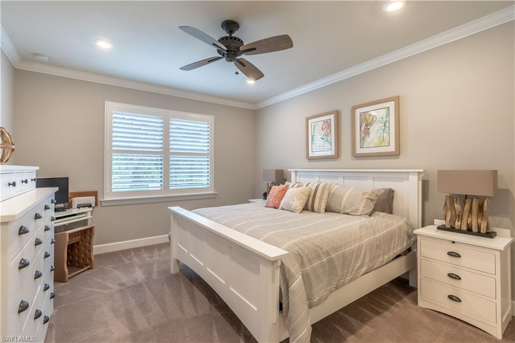 WINDING CYPRESS - Residential