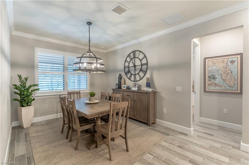 WINDING CYPRESS - Residential