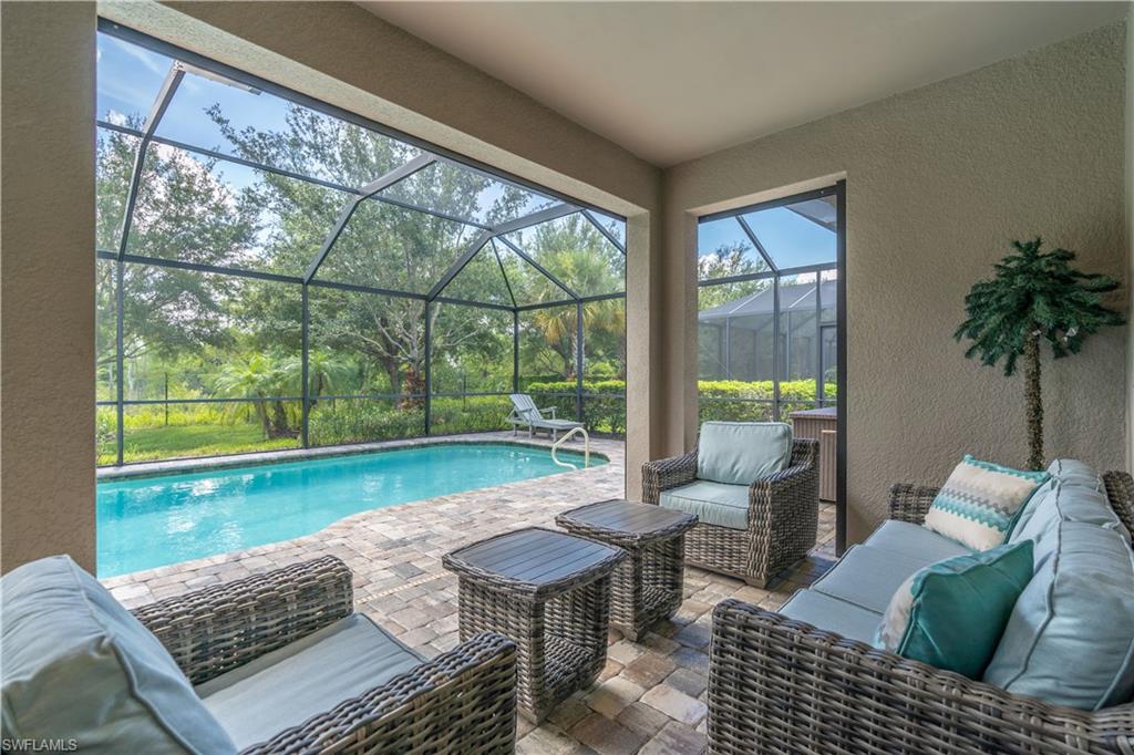 WINDING CYPRESS - Residential