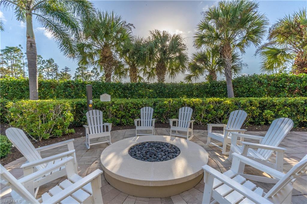 WINDING CYPRESS - Residential