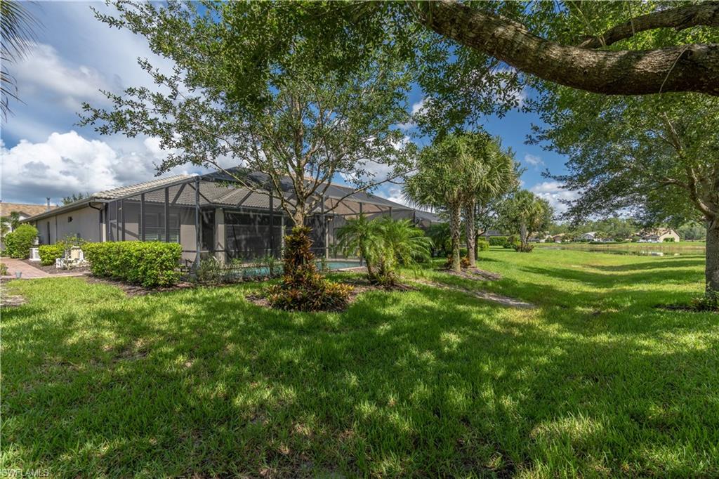 WINDING CYPRESS - Residential