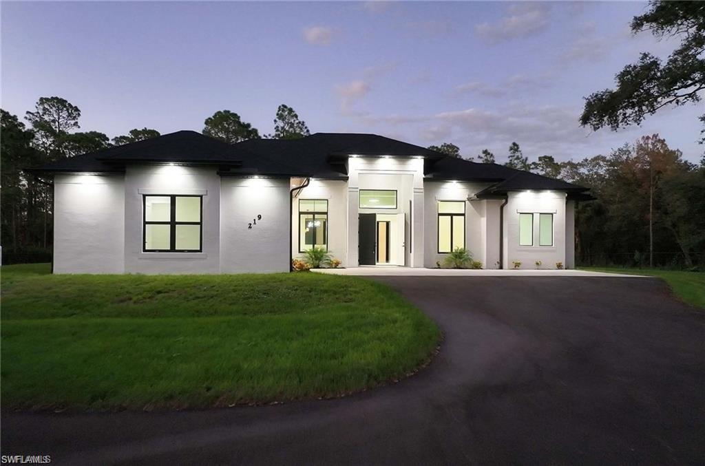 GOLDEN GATE ESTATES - Residential