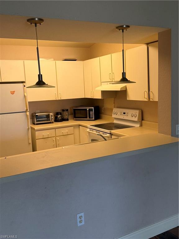 KEY ROYAL CONDOMINIUMS - Residential