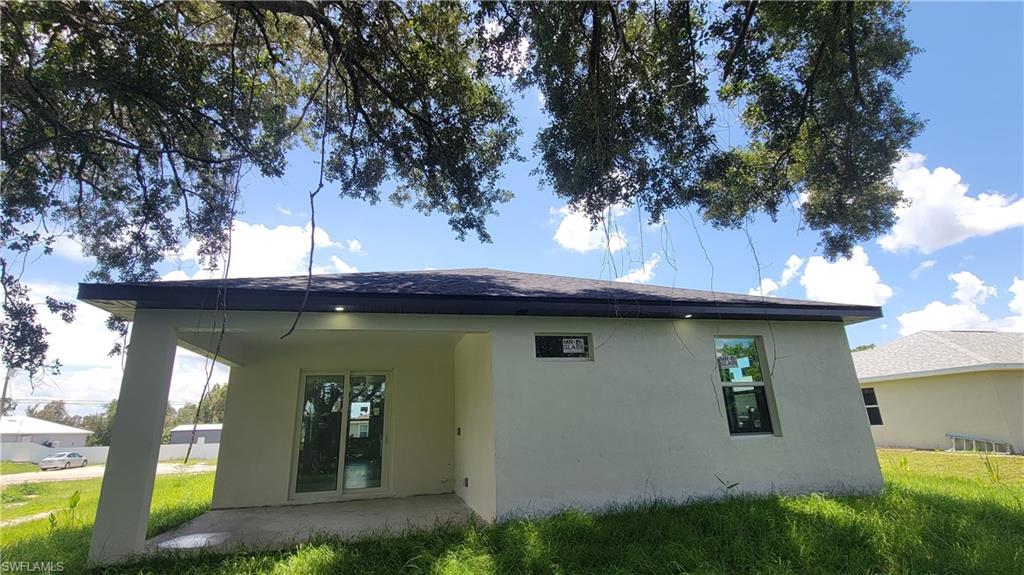 LEHIGH ACRES - Residential