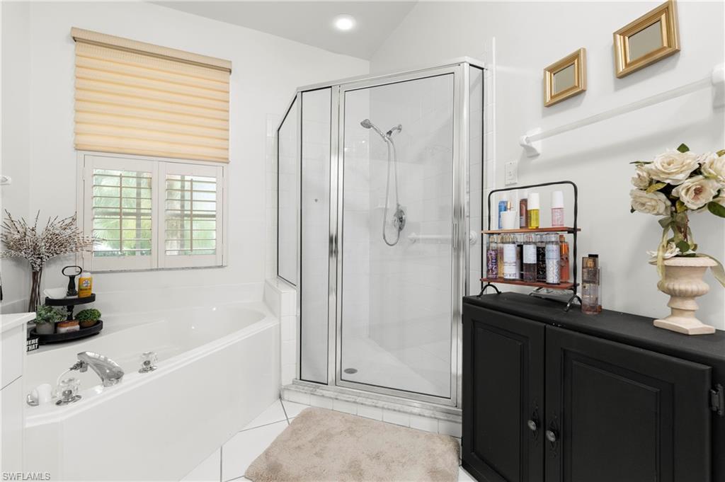 KENTWOOD - Residential