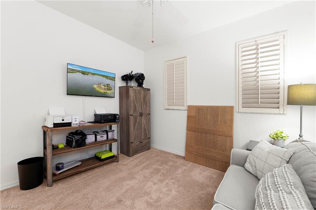 KENTWOOD - Residential