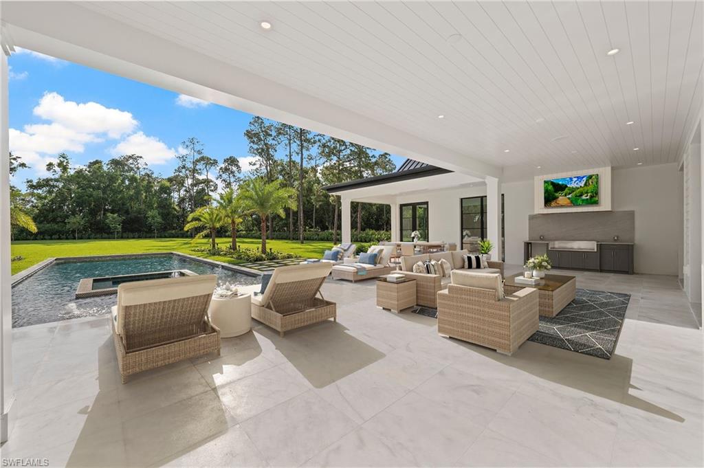 GOLDEN GATE ESTATES - Residential