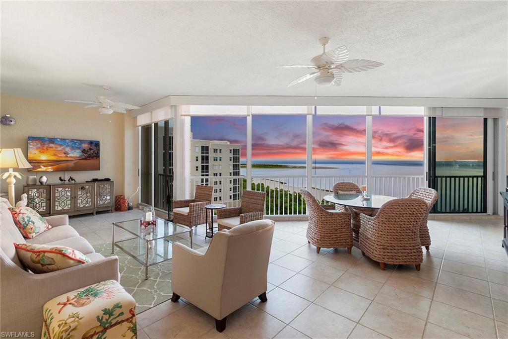 ROYAL MARCO POINT - Residential
