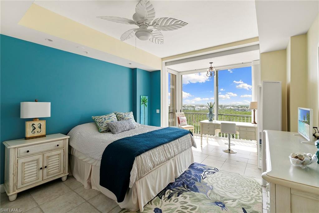 ROYAL MARCO POINT - Residential