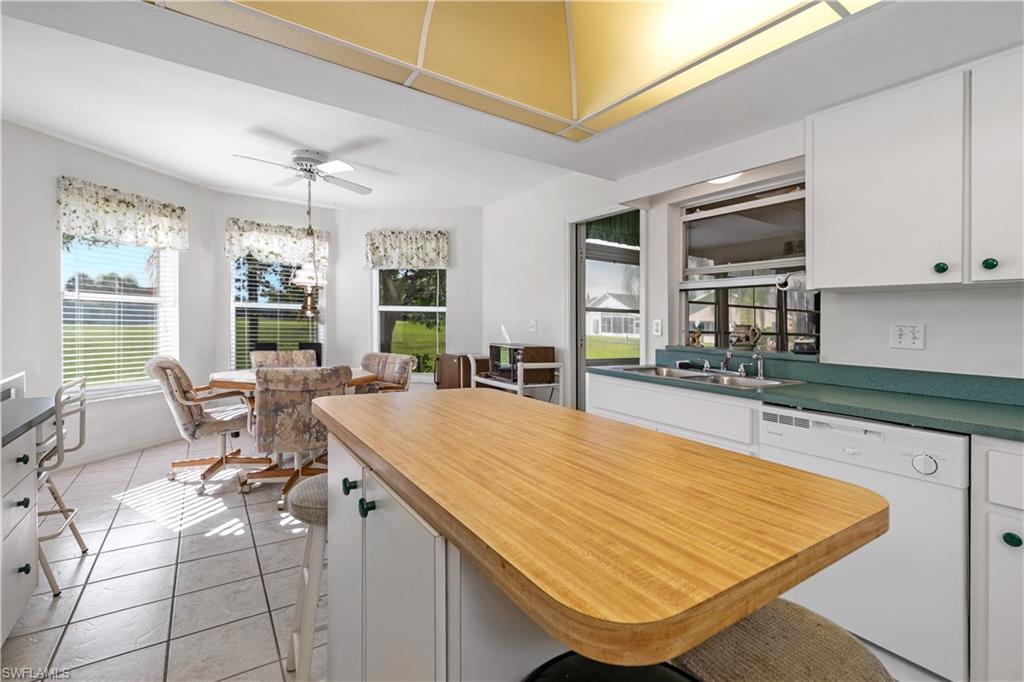 SABAL SPRINGS GOLF AND RACQUET CLUB - Residential