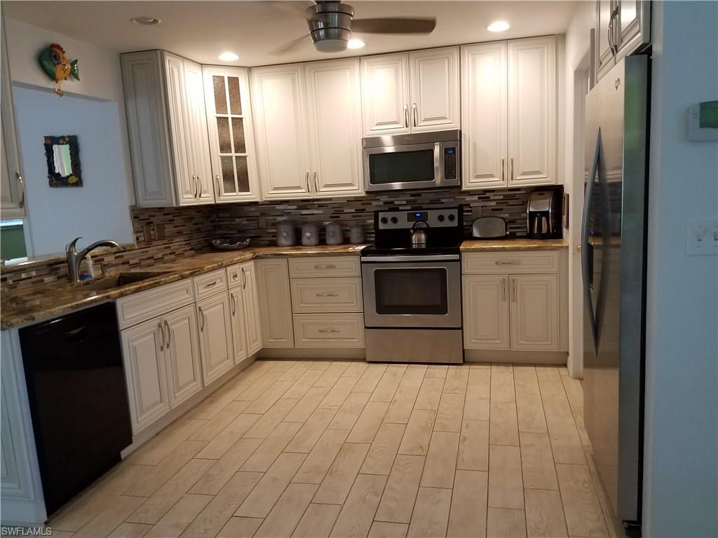 LAGUNA SHORES - Residential