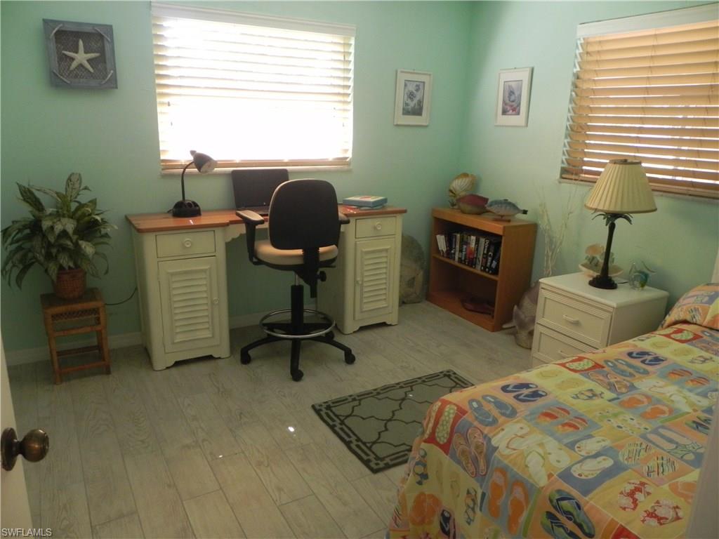 LAGUNA SHORES - Residential