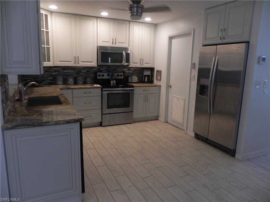 LAGUNA SHORES - Residential