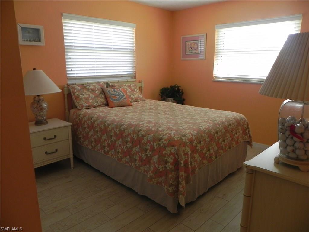 LAGUNA SHORES - Residential