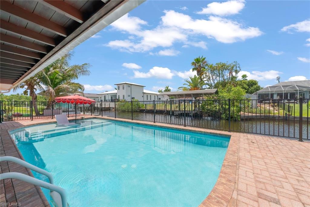EDGEMERE PARK - Residential