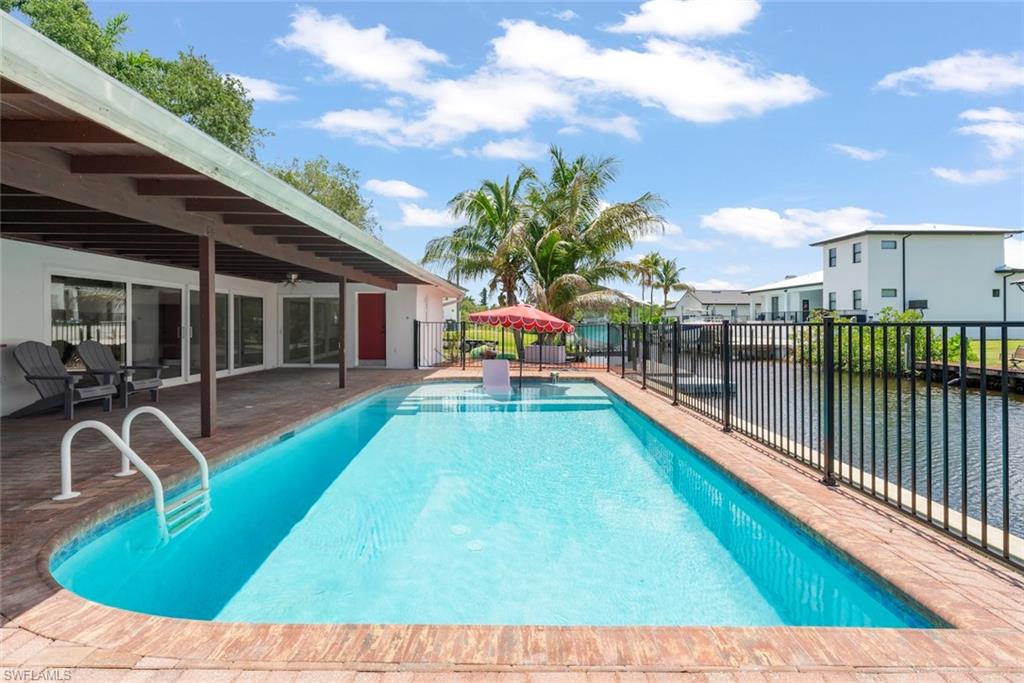 EDGEMERE PARK - Residential