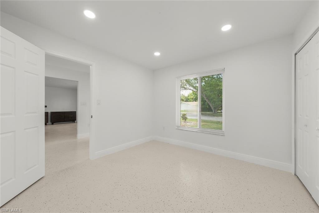 EDGEMERE PARK - Residential