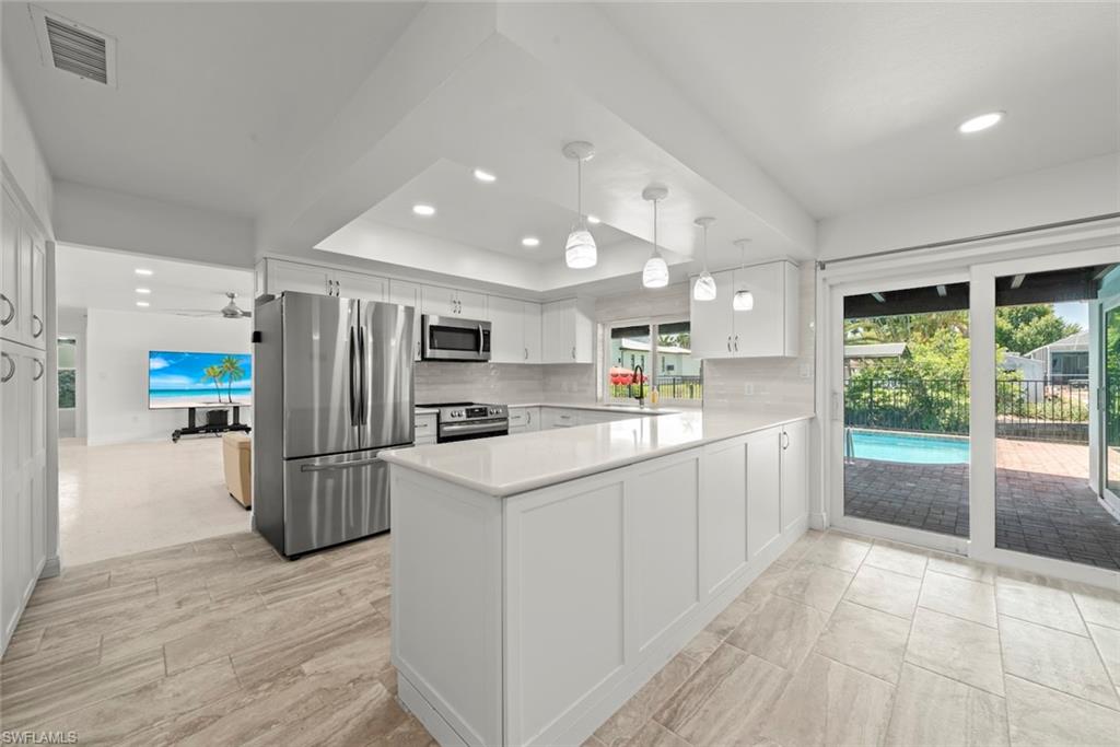 EDGEMERE PARK - Residential