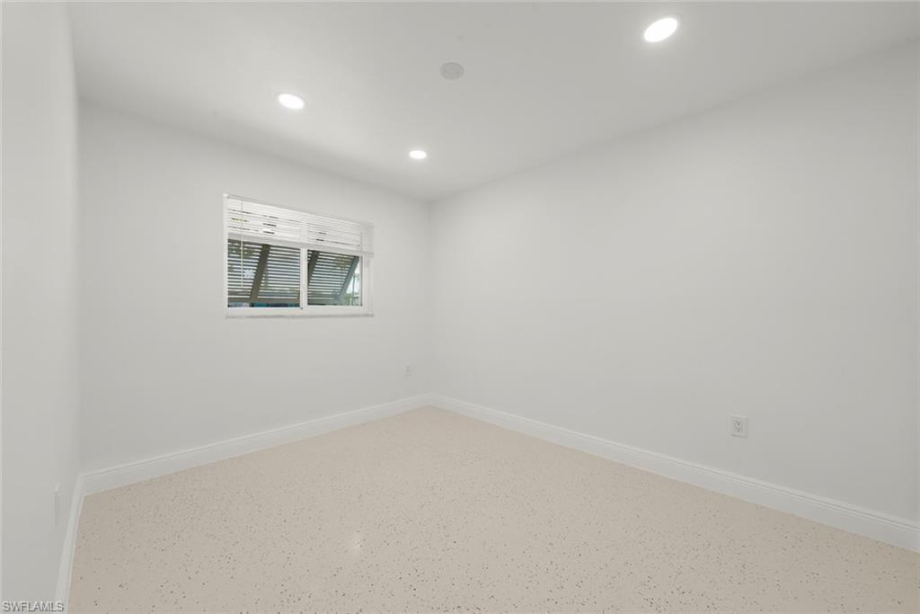 EDGEMERE PARK - Residential
