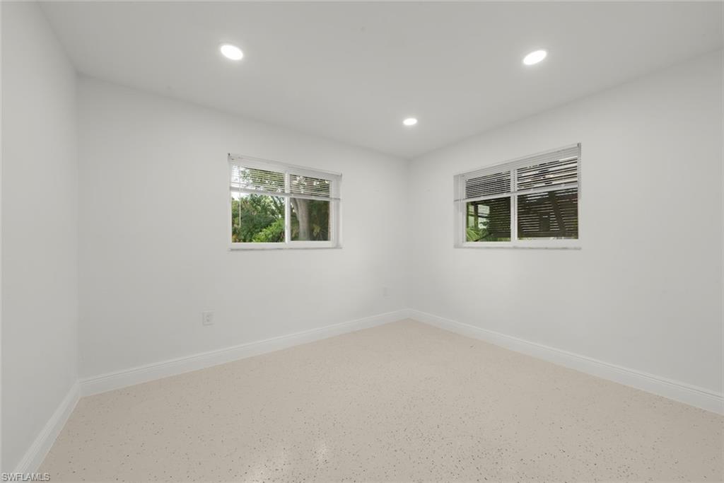 EDGEMERE PARK - Residential